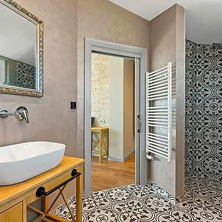 Grivicic Hotel 4*